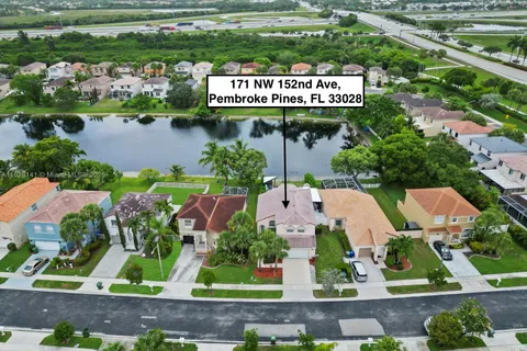 171 NW 152nd Ave, Pembroke Pines FL 33028