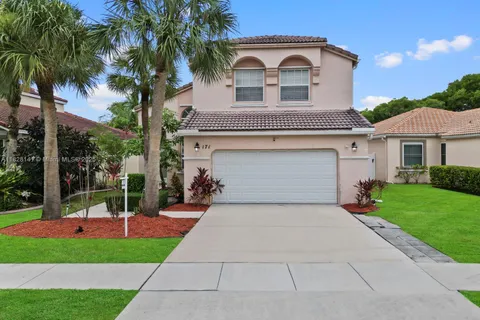 171 NW 152nd Ave, Pembroke Pines FL 33028