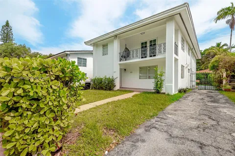 309 S Bird Rd # 309, Coral Gables FL 33146