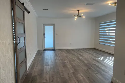 820 SW 11st ave # 820, Miami FL 33129