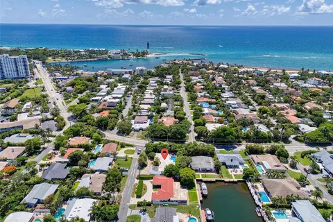 3210 Dover Rd, Pompano Beach FL 33062