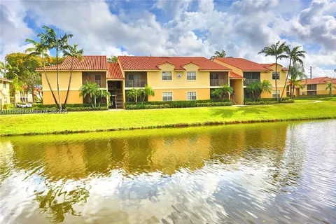 1227 SW 46th Ave # 310, Pompano Beach FL 33069