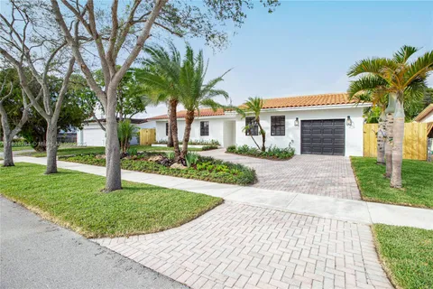 9371 62nd St, Miami FL 33173