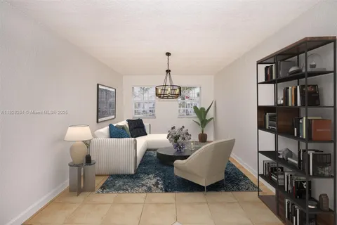 9371 62nd St, Miami FL 33173