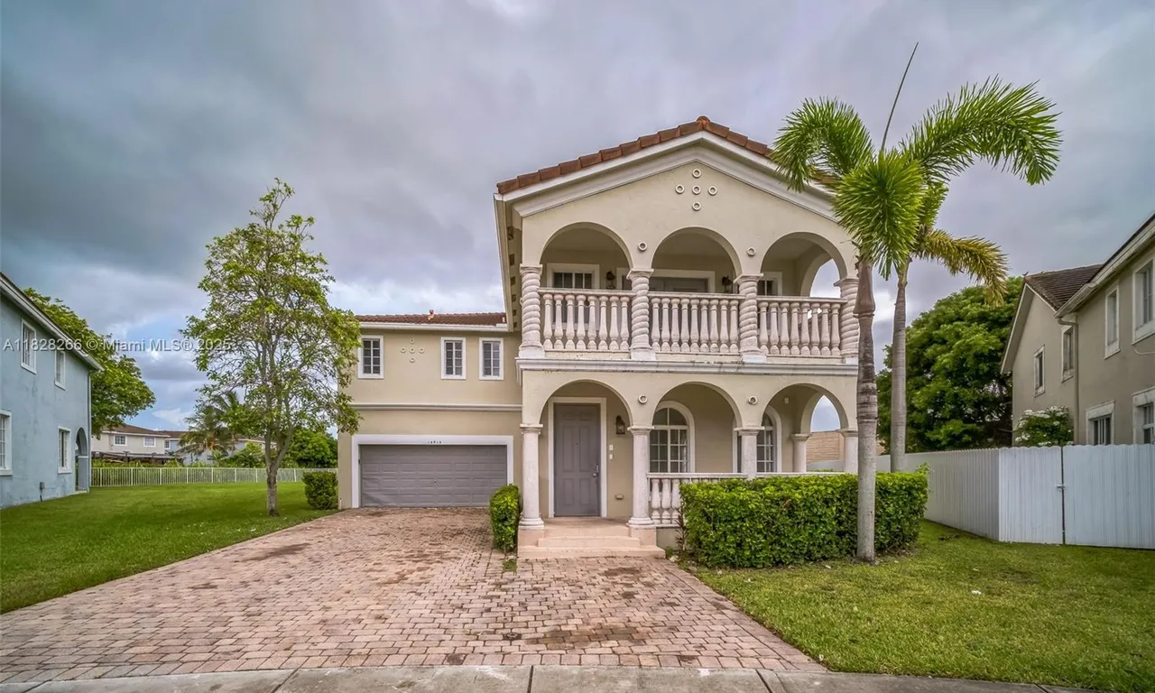 13913 SW 278th St, Homestead FL 33032