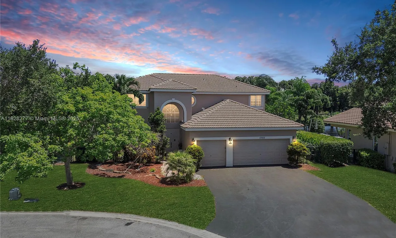 10922 NW 49th Dr, Coral Springs FL 33076