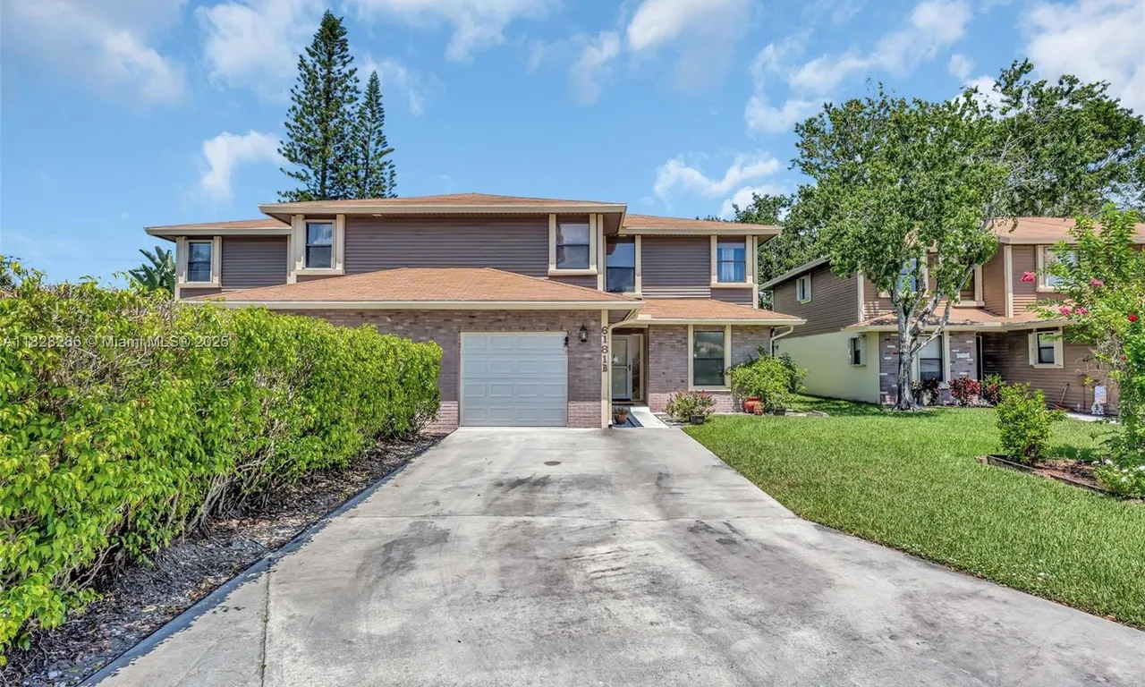 6181 Pine Tree Ln # B, Tamarac FL 33319