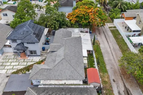 5259 NW 184th Ln, Miami Gardens FL 33055
