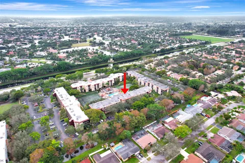 10501 W Broward Blvd # 304, Plantation FL 33324