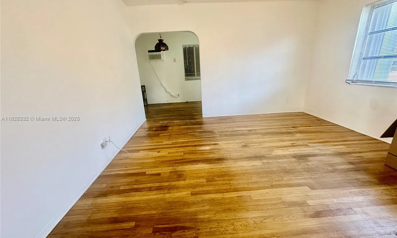 2325 Fillmore St # 4, Hollywood FL 33020