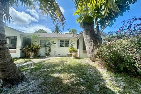 2325 Fillmore St # 4, Hollywood FL 33020