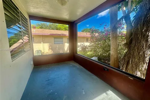2325 Fillmore St # 4, Hollywood FL 33020