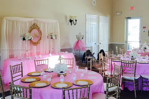 Party Rental, Miami FL 33186