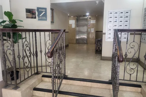1800 Sans Souci Blvd # 216, North Miami FL 33181