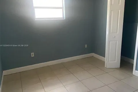 2014 Funston St # C, Hollywood FL 33020