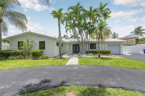 15920 SW 85th Ave, Palmetto Bay FL 33157