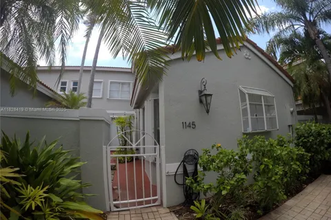 1145 Yellowheart Way, Hollywood FL 33019