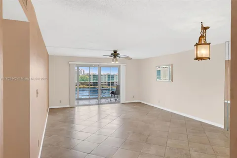 121 SE 3rd Ave # 601, Dania Beach FL 33004