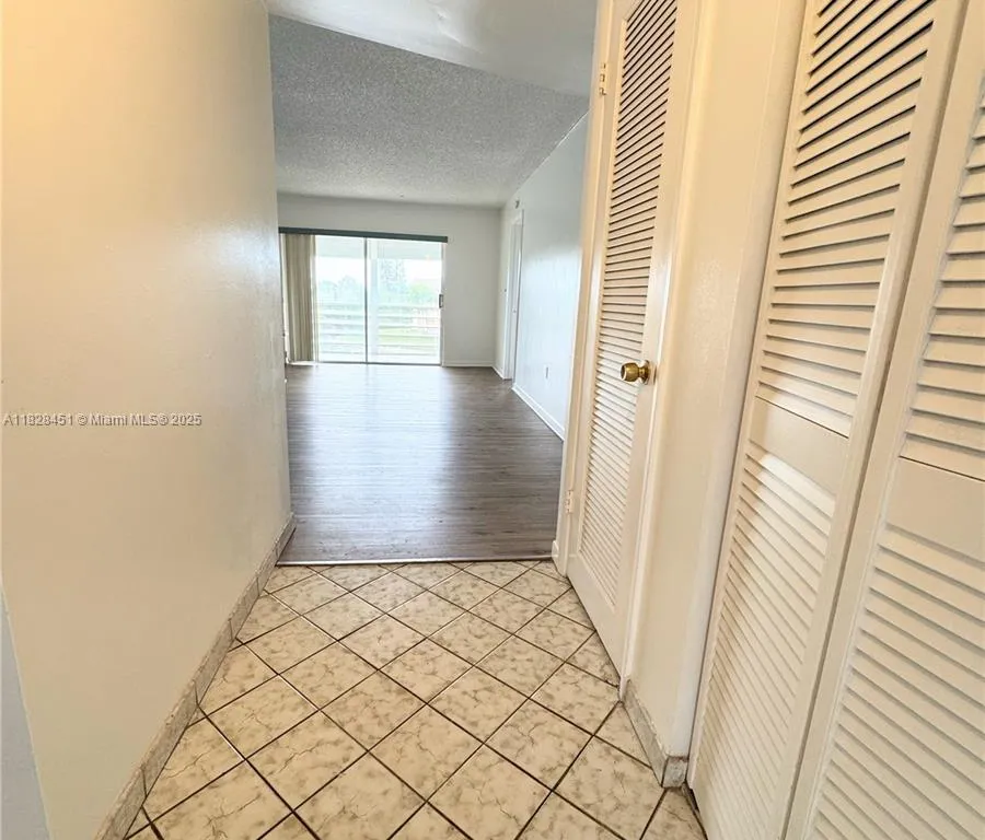 8435 Sunrise Lakes Blvd # 302, Sunrise FL 33322