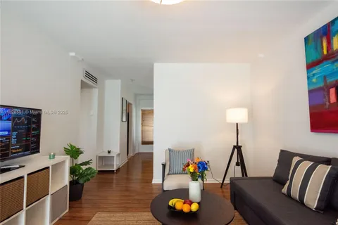 1150 Euclid Ave # 205, Miami Beach FL 33139