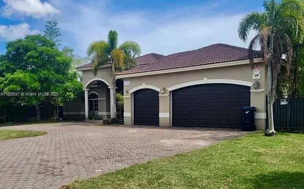 13196 SW 190th St, Miami FL 33177
