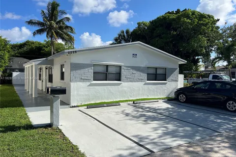 2226 Cody St # 2, Hollywood FL 33020