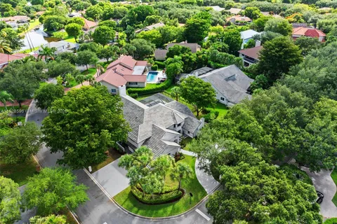1706 Vestal Dr, Coral Springs FL 33071