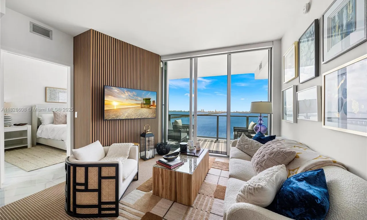 2900 NE 7th Avenue # 2303, Miami FL 33137