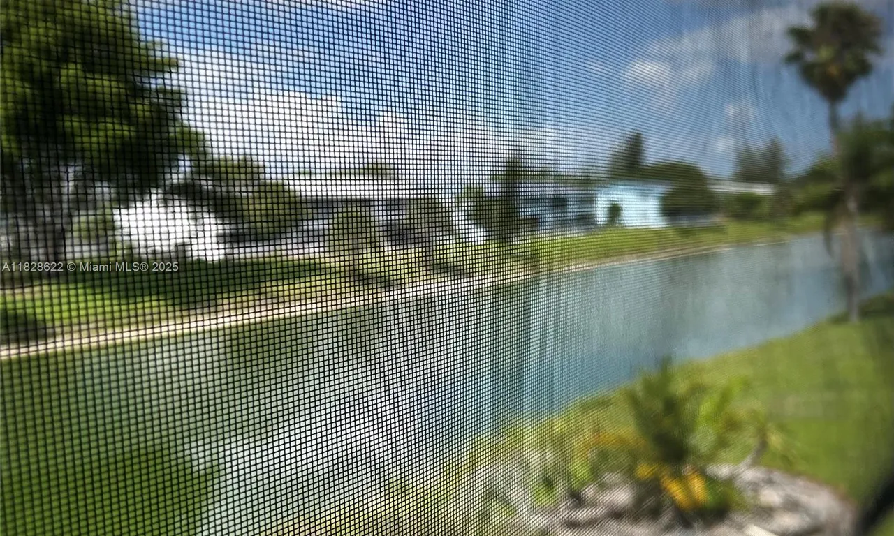 38 Northampton B # 38, West Palm Beach FL 33417