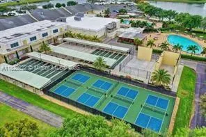 38 Northampton B # 38, West Palm Beach FL 33417