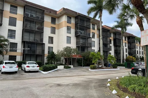 5570 NW 44th St # 509A, Lauderhill FL 33319