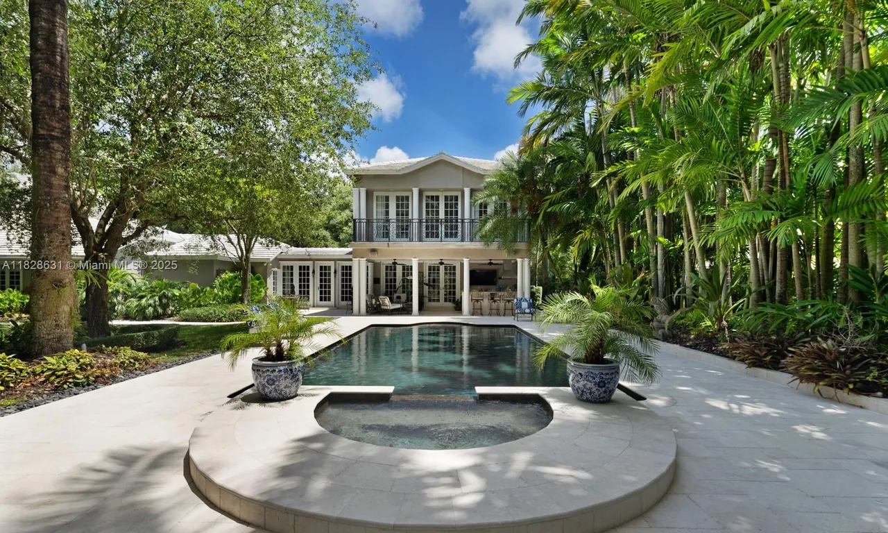 7360 SW 164th St, Palmetto Bay FL 33157