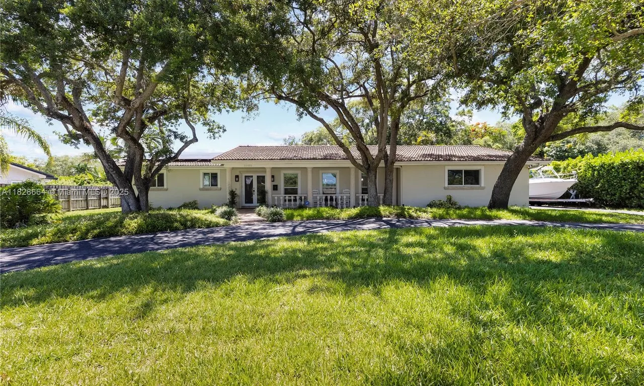 16400 SW 80th Ave, Palmetto Bay FL 33157
