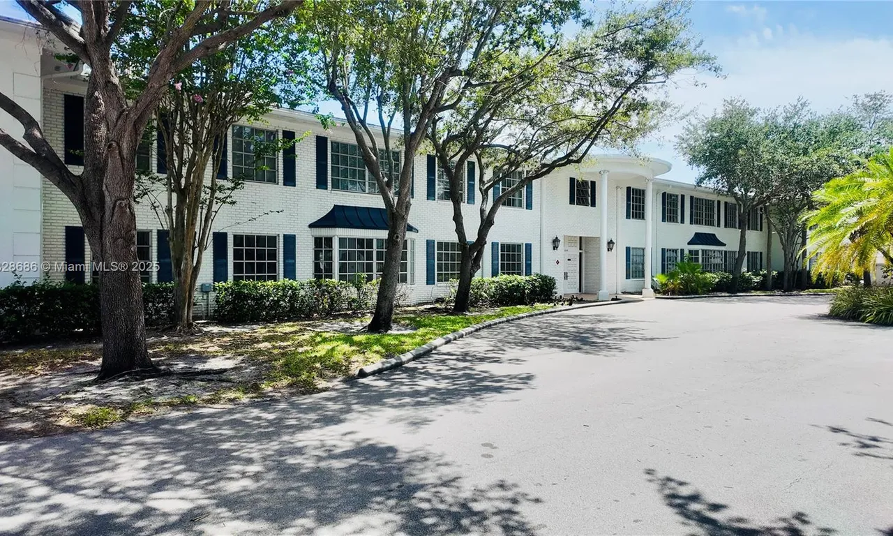 2250 NE 66th St # 1504, Fort Lauderdale FL 33308
