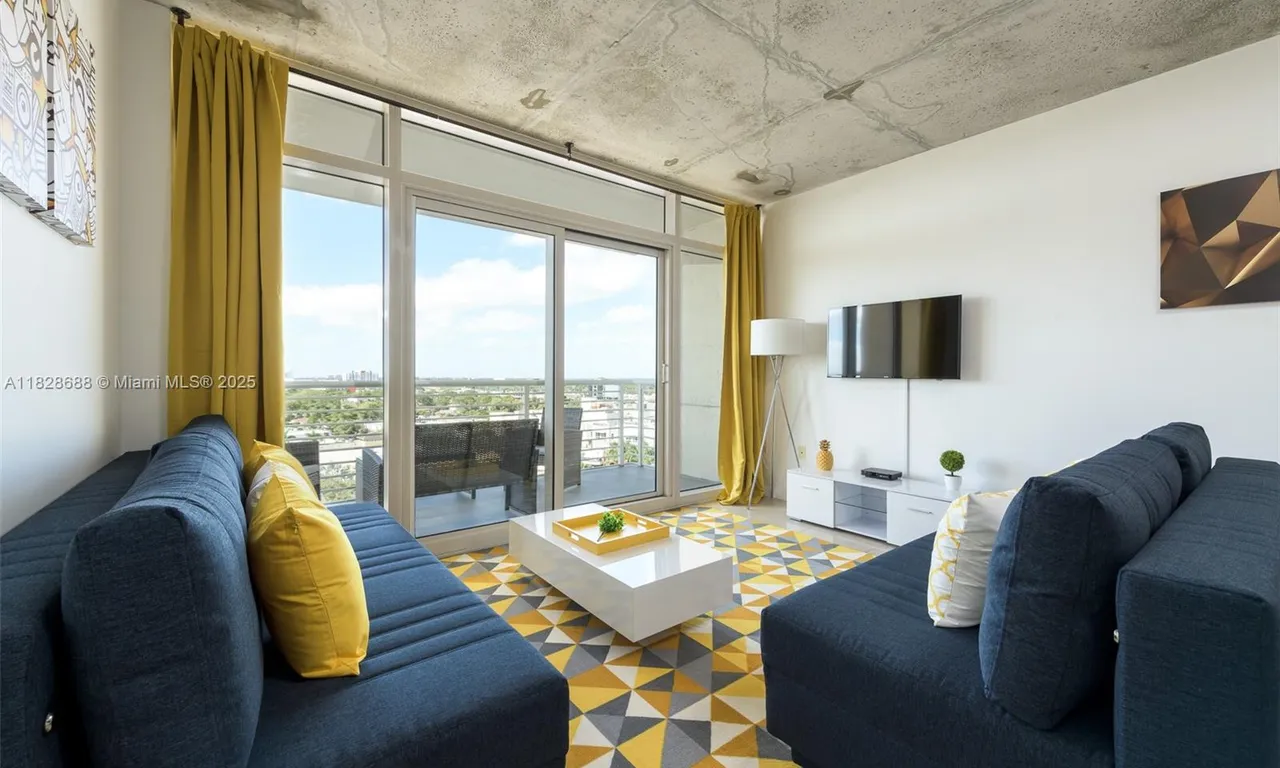 3250 NE 1st Ave # 911, Miami FL 33137