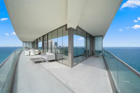 18975 Collins Ave # 3205, Sunny Isles Beach FL 33160