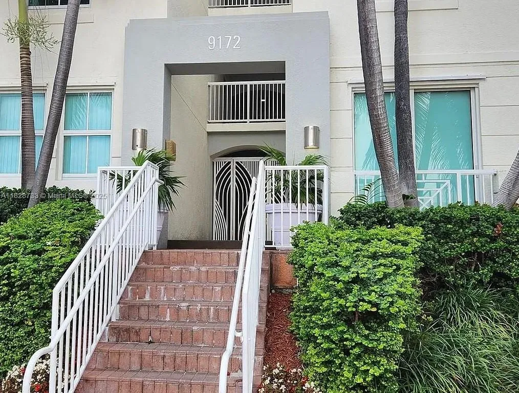 9172 Collins Ave # 402, Surfside FL 33154