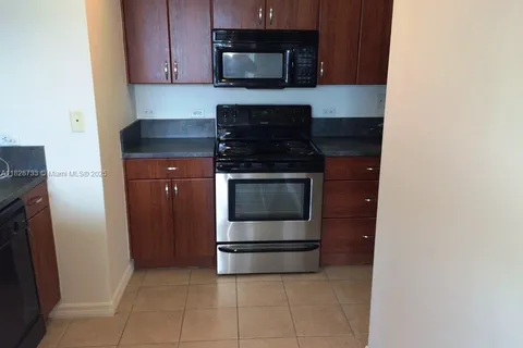 9172 Collins Ave # 402, Surfside FL 33154