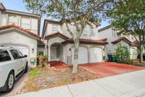 8159 NW 116th Ct, Doral FL 33178