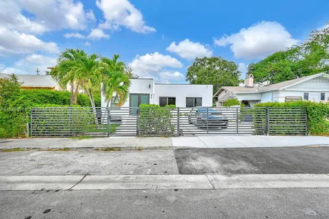 85 NW 47th St # 0, Miami FL 33127