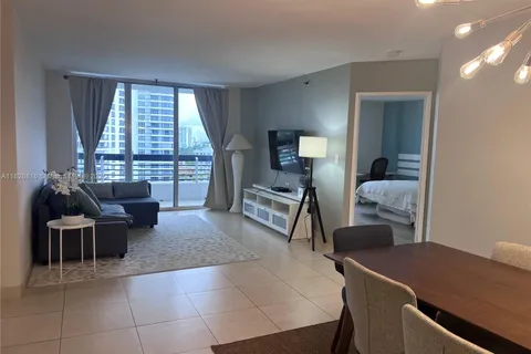 3600 Mystic Pointe Dr # 1510, Aventura FL 33180