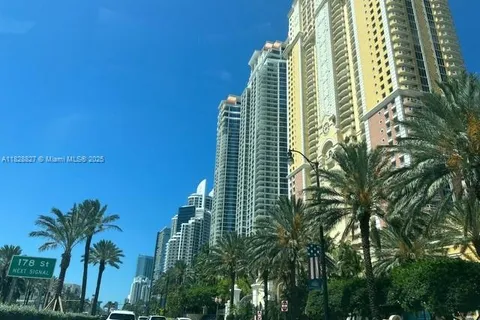 17021 N Bay Rd # 120, Sunny Isles Beach FL 33160