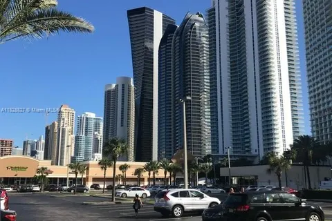 17021 N Bay Rd # 120, Sunny Isles Beach FL 33160
