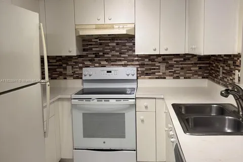 5510 NW 61st St # 112, Coconut Creek FL 33073