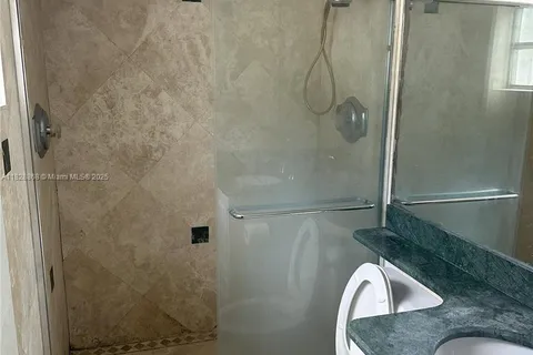 251 Galen Dr # 112E, Key Biscayne FL 33149