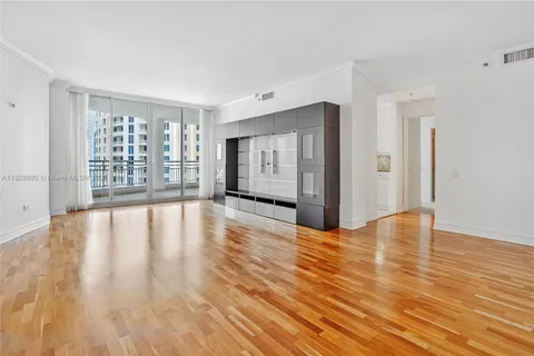 808 Brickell Key Dr # 3005, Miami FL 33131