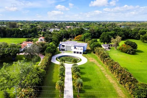 13441 Mustang Trl, Southwest Ranches FL 33330