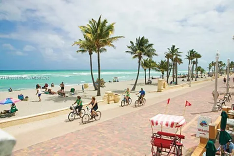 2126 Arthur St # 1, Hollywood FL 33020