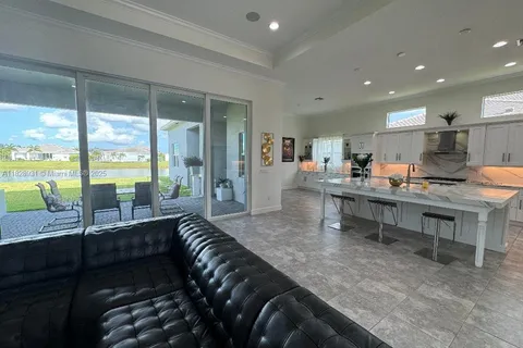 4691 Estates Circle, Westlake FL 33470