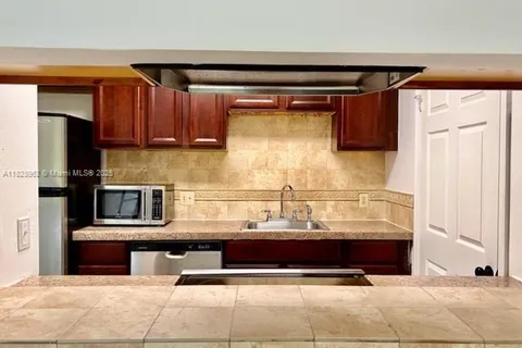 2303 N Congress Ave # 12, Boynton Beach FL 33426